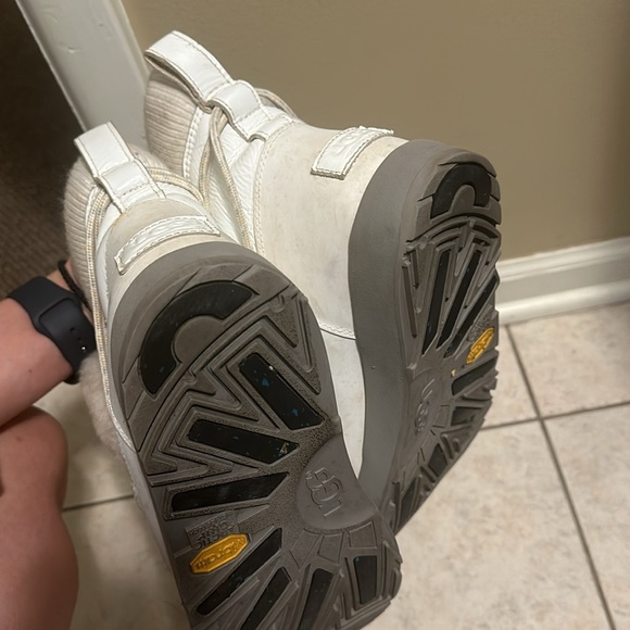 UGG boots - Picture 5 of 5